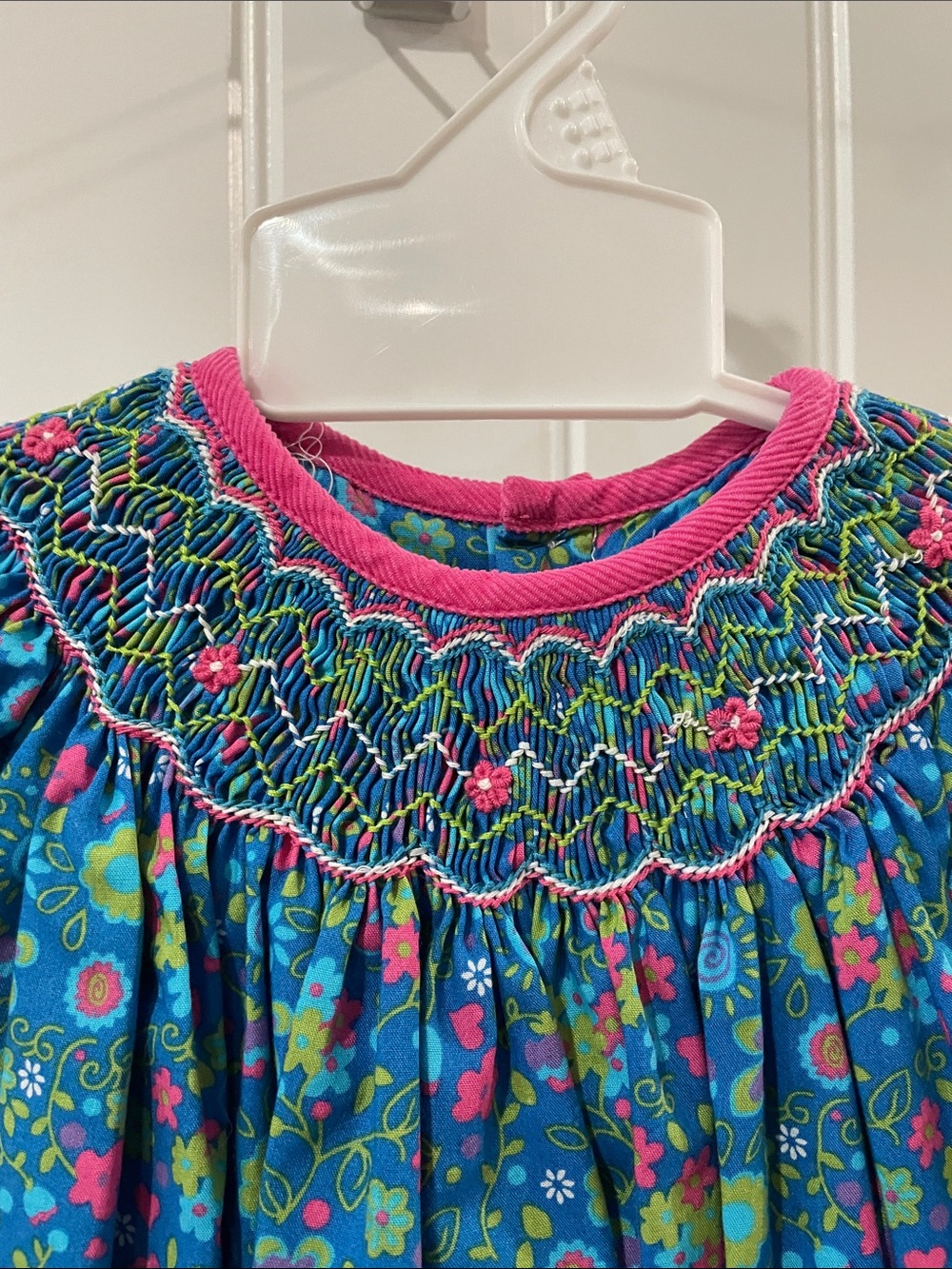 NWOT Petit Ami Blue Smocked Floral Dress with Pink Trim - Picture 4 of 6